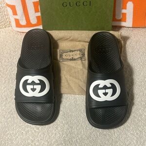 Gucci Mens Black Slides with White Logo NWT